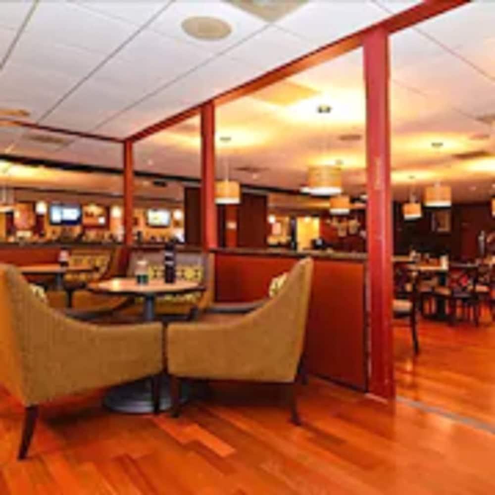 Western Watertown/fort Drum 3* Watertown