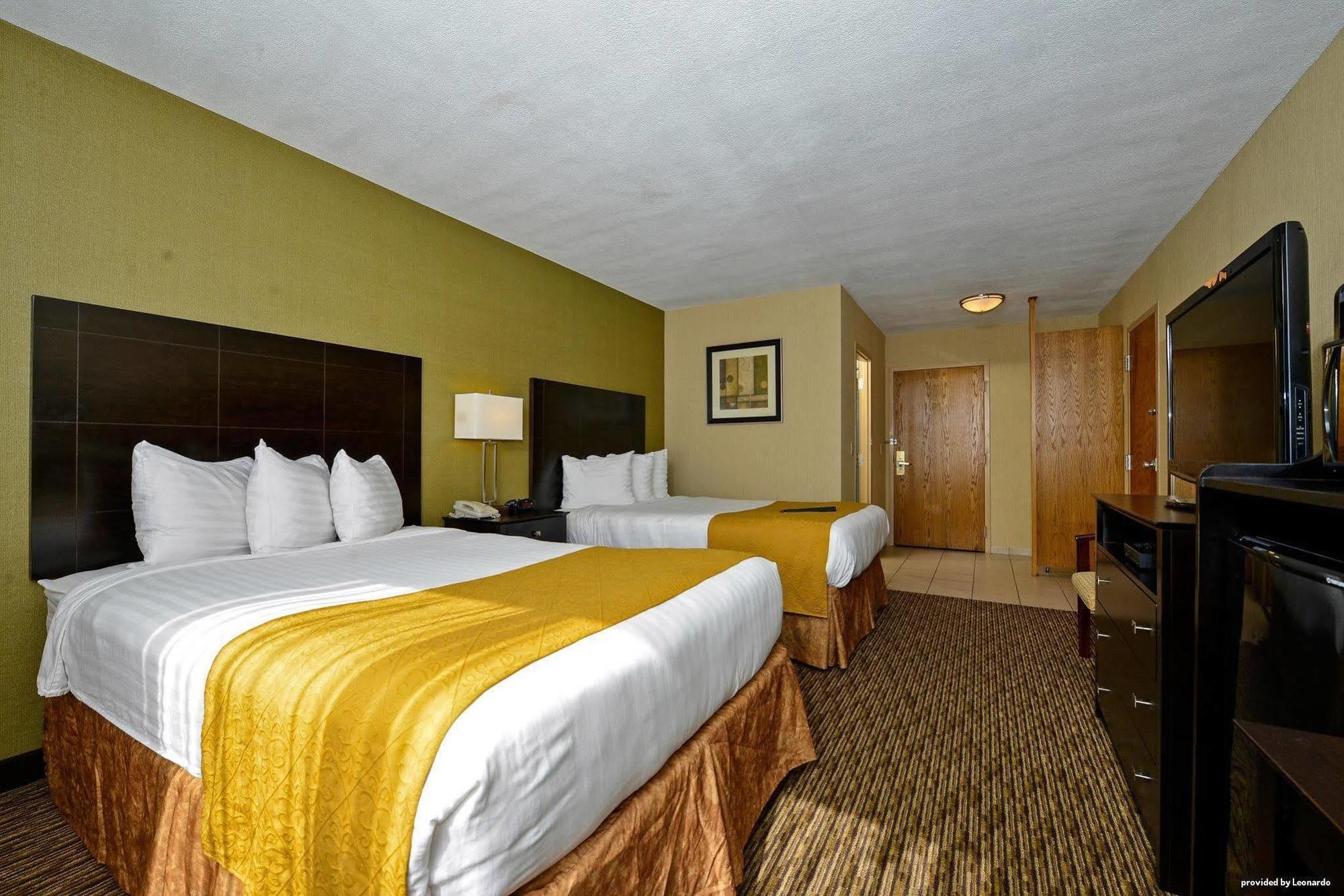 Western Watertown/fort Drum 3* Watertown
